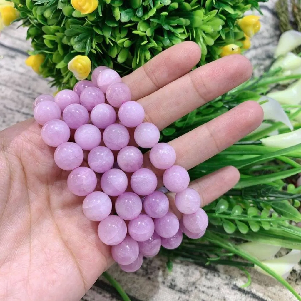 Đá Kunzite Hồng Tím Phong Thuỷ