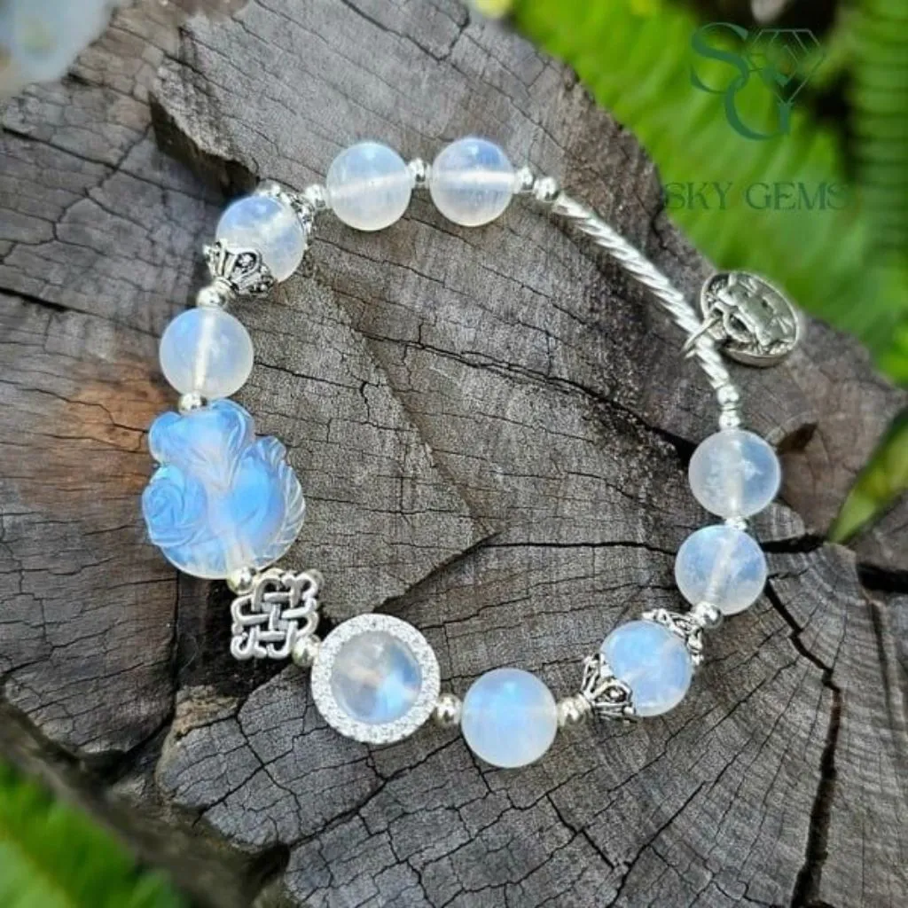 Đá Mặt Trăng Moonstone Phong Thuỷ